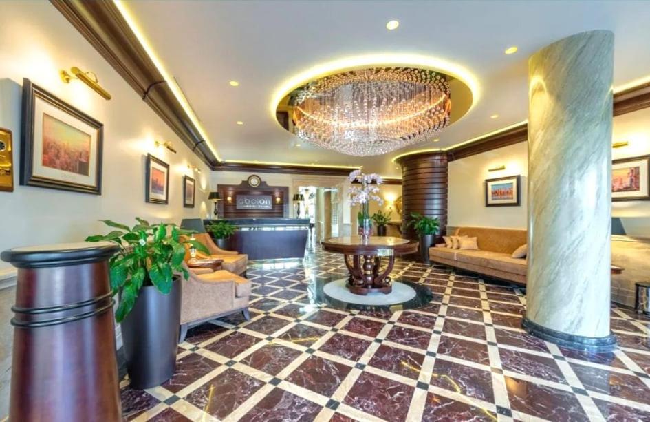 1 Room 60M2 Center Of Obolon Near River Side. 11 Floor Kiev Extérieur photo