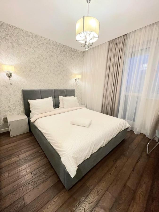 1 Room 60M2 Center Of Obolon Near River Side. 11 Floor Kiev Extérieur photo